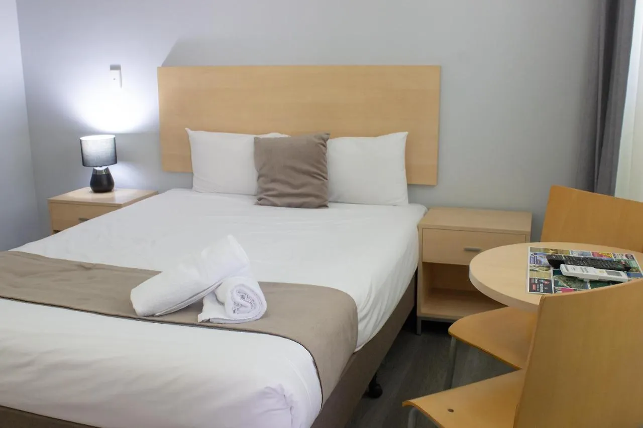 Caloundra Central Apartment Hotel Official Aparthotel