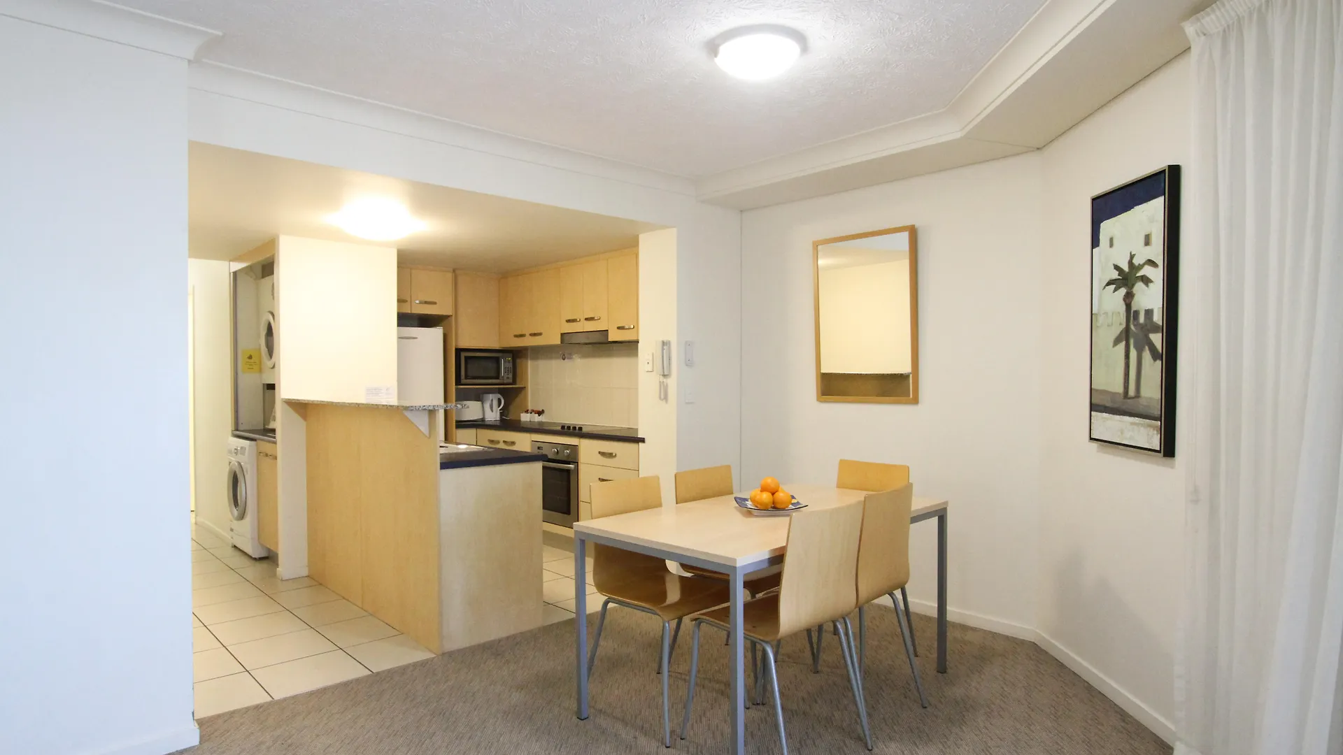 Caloundra Central Apartment Hotel Official Australia