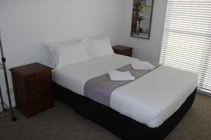 Caloundra Central Apartment Hotel Official